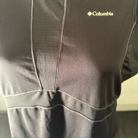 Columbia Sportswear Women's Base Layer Lightweight Sleeveless Top Size XL - Picture 2 of 5